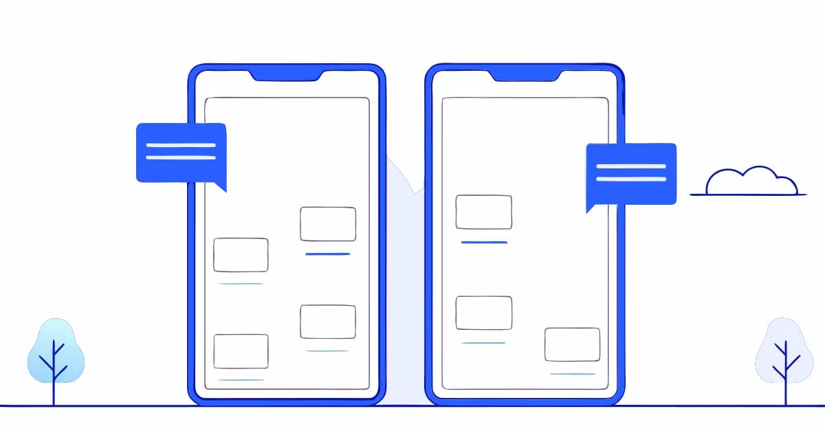 Zwei Smartphones nebeneinander, an jedem eine Sprechblase